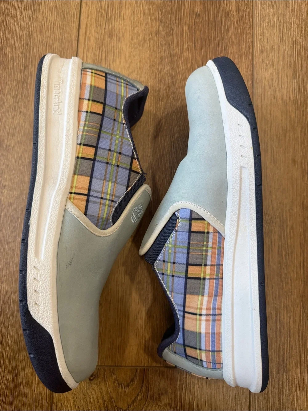 Timberland Men's Slip-On Loafers in Light Blue and Navy Trim. Size 7M